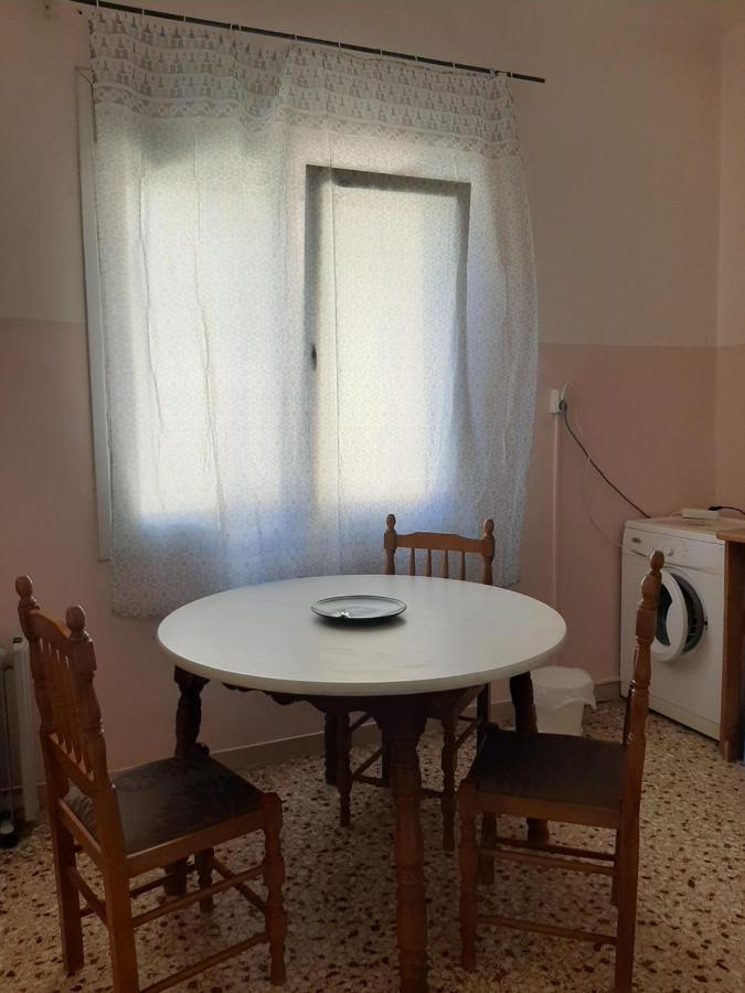 Retro Comfy Home Near Monastiraki Афины Экстерьер фото